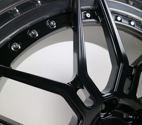 El barril pulido centro 21x9.5 21x11 del negro brillante forjó las ruedas de coche escalonadas para la clase de Mercedes Benz C
